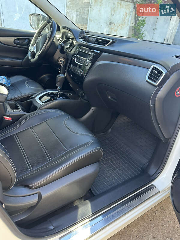 Внедорожник / Кроссовер Nissan Qashqai 2017 в Днепре