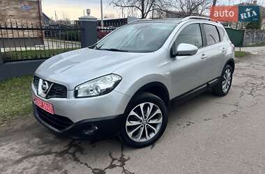 Позашляховик / Кросовер Nissan Qashqai 2010 в 