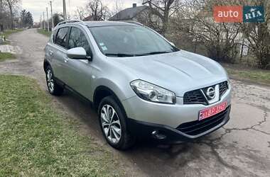 Позашляховик / Кросовер Nissan Qashqai 2010 в 