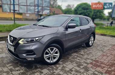 Внедорожник / Кроссовер Nissan Qashqai 2018 в Ужгороде
