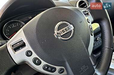 Позашляховик / Кросовер Nissan Qashqai 2011 в 