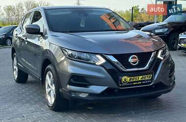 Позашляховик / Кросовер Nissan Qashqai 2020 в Чернівцях