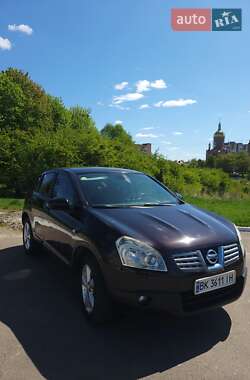 Внедорожник / Кроссовер Nissan Qashqai 2009 в 