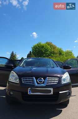 Внедорожник / Кроссовер Nissan Qashqai 2009 в 