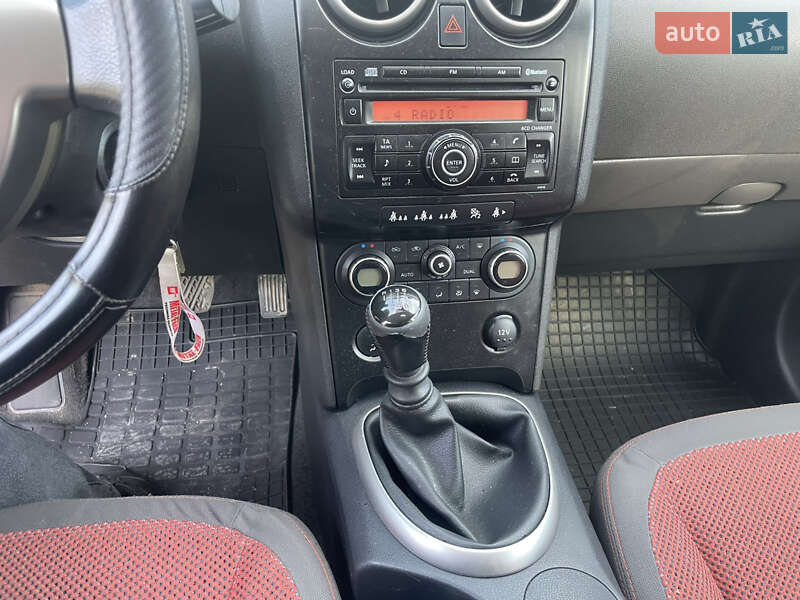 Внедорожник / Кроссовер Nissan Qashqai 2008 в Красилове