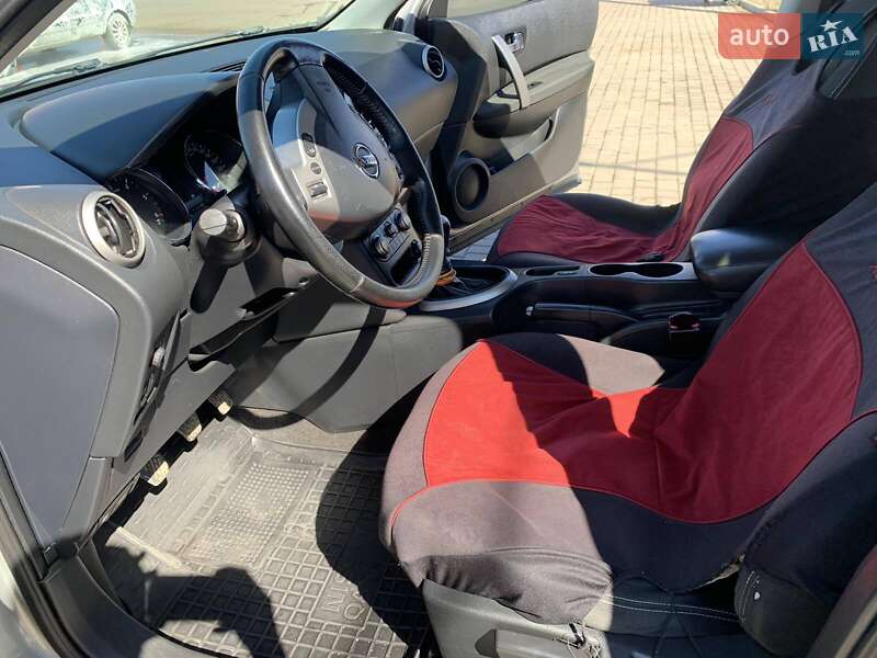 Внедорожник / Кроссовер Nissan Qashqai 2011 в Ивано-Франковске