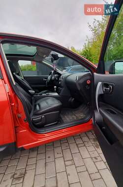 Внедорожник / Кроссовер Nissan Qashqai 2007 в 