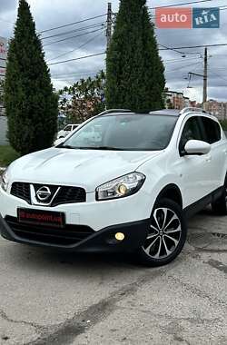 Внедорожник / Кроссовер Nissan Qashqai 2012 в Сумах