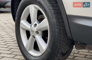 Позашляховик / Кросовер Nissan Qashqai 2009 в 