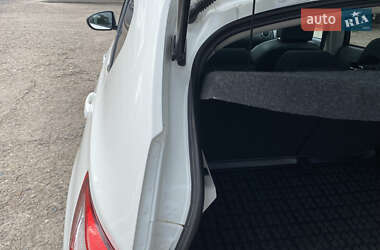 Позашляховик / Кросовер Nissan Qashqai 2010 в 