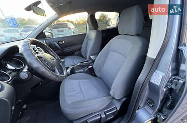 Внедорожник / Кроссовер Nissan Qashqai 2010 в 