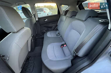 Внедорожник / Кроссовер Nissan Qashqai 2010 в 