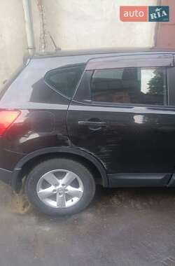 Позашляховик / Кросовер Nissan Qashqai 2008 в 
