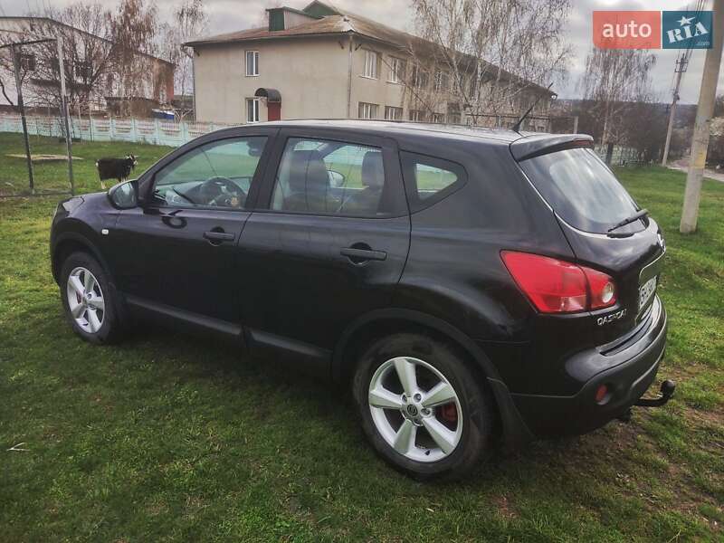 Позашляховик / Кросовер Nissan Qashqai 2007 в Захарівці