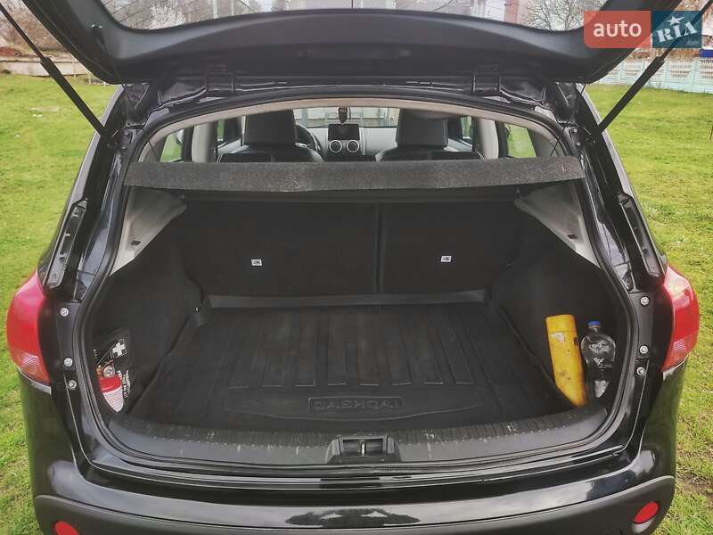 Позашляховик / Кросовер Nissan Qashqai 2007 в Захарівці