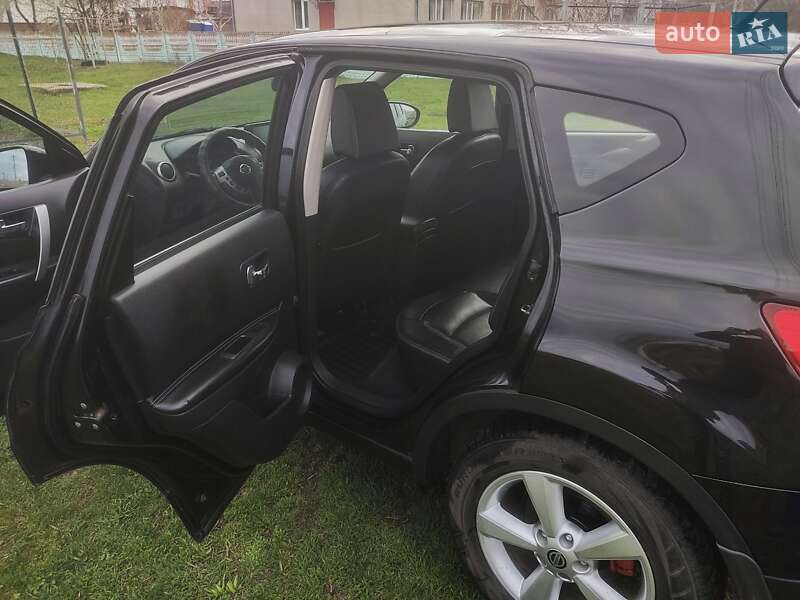 Позашляховик / Кросовер Nissan Qashqai 2007 в Захарівці