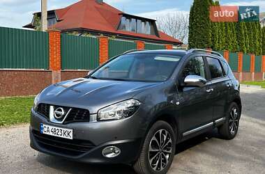 Внедорожник / Кроссовер Nissan Qashqai 2011 в 