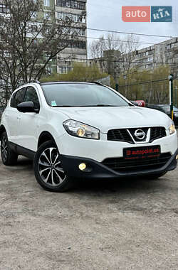 Внедорожник / Кроссовер Nissan Qashqai 2013 в Сумах