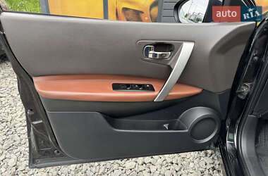 Позашляховик / Кросовер Nissan Qashqai 2007 в 