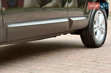 Внедорожник / Кроссовер Nissan Qashqai 2010 в 