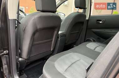 Внедорожник / Кроссовер Nissan Qashqai 2010 в 