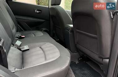 Внедорожник / Кроссовер Nissan Qashqai 2010 в 