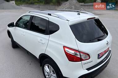Позашляховик / Кросовер Nissan Qashqai 2011 в 