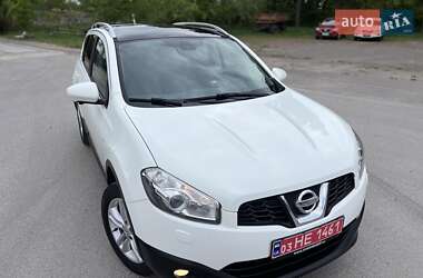 Позашляховик / Кросовер Nissan Qashqai 2011 в 