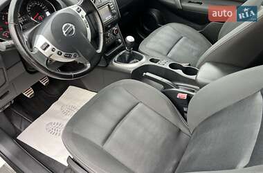 Позашляховик / Кросовер Nissan Qashqai 2011 в 