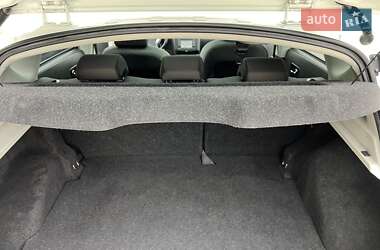 Позашляховик / Кросовер Nissan Qashqai 2011 в 