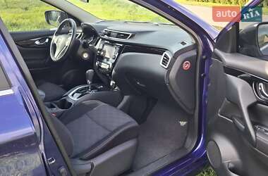 Позашляховик / Кросовер Nissan Qashqai 2015 в 