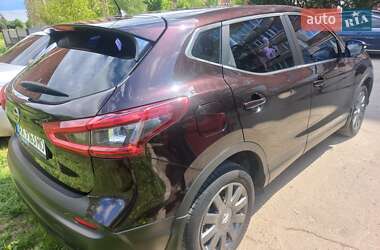 Внедорожник / Кроссовер Nissan Qashqai 2017 в 