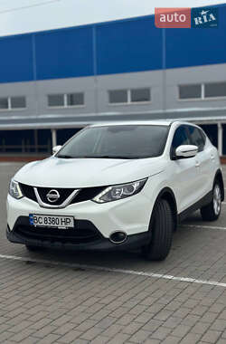 Позашляховик / Кросовер Nissan Qashqai 2016 в 