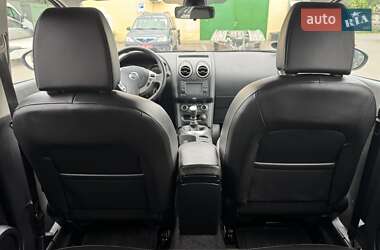 Внедорожник / Кроссовер Nissan Qashqai 2012 в 