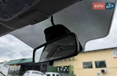Внедорожник / Кроссовер Nissan Qashqai 2012 в 