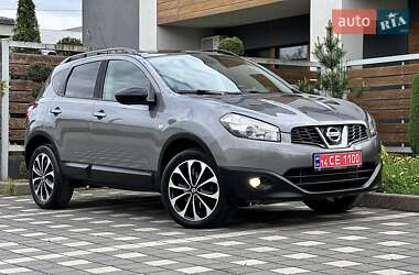 Позашляховик / Кросовер Nissan Qashqai 2014 в Стрию