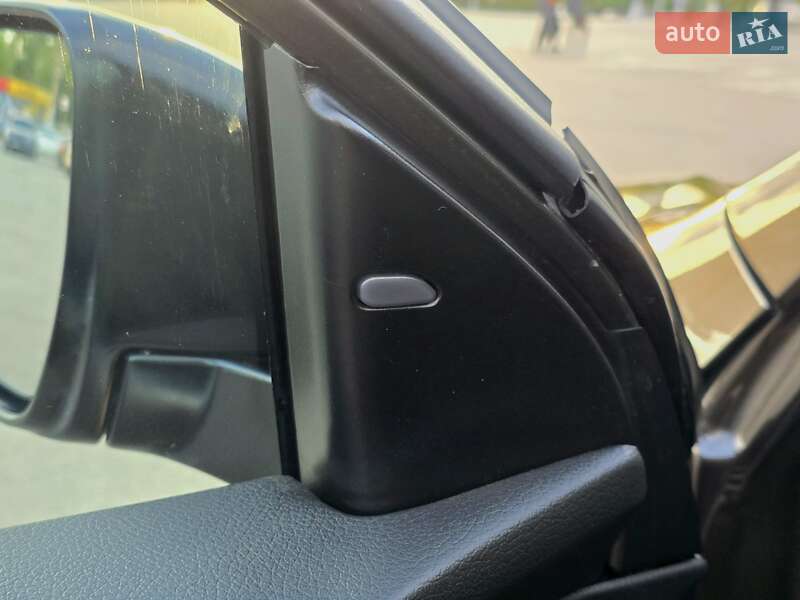 Внедорожник / Кроссовер Nissan Qashqai 2015 в Харькове