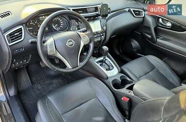 Позашляховик / Кросовер Nissan Qashqai 2015 в 