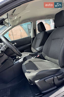 Внедорожник / Кроссовер Nissan Qashqai 2007 в 