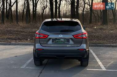 Внедорожник / Кроссовер Nissan Qashqai 2019 в 