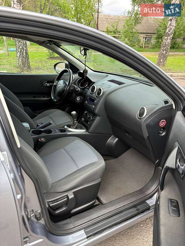 Позашляховик / Кросовер Nissan Qashqai 2013 в Павлограді