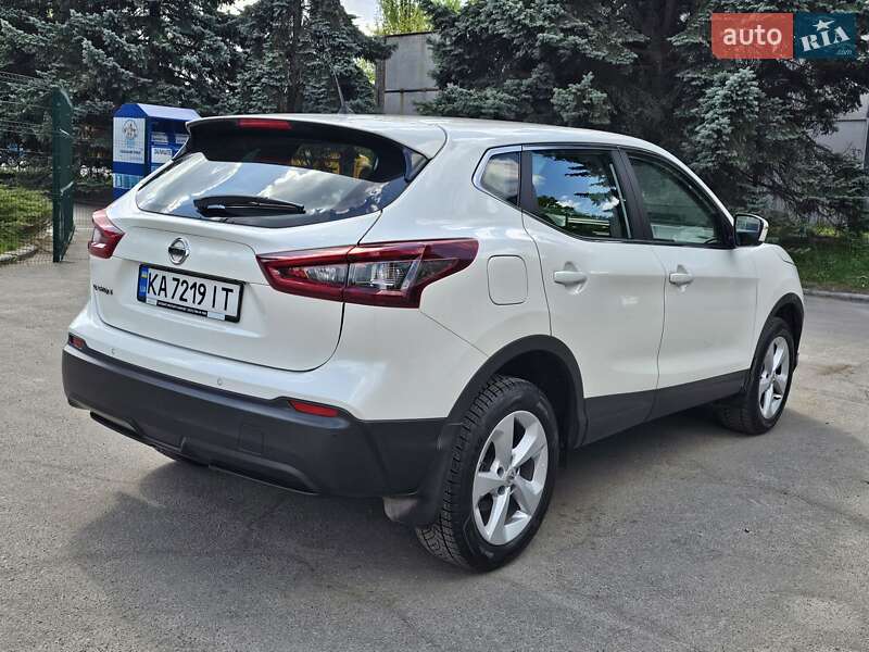 Внедорожник / Кроссовер Nissan Qashqai 2020 в Киеве