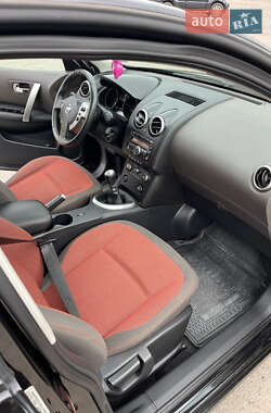 Позашляховик / Кросовер Nissan Qashqai 2007 в 