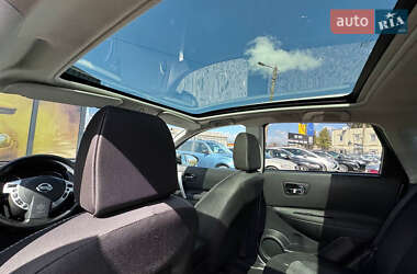 Позашляховик / Кросовер Nissan Qashqai 2013 в 