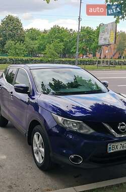 Внедорожник / Кроссовер Nissan Qashqai 2014 в 