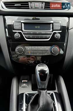 Позашляховик / Кросовер Nissan Qashqai 2021 в 