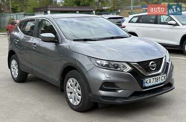 Позашляховик / Кросовер Nissan Qashqai 2021 в 