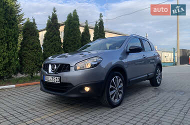 Позашляховик / Кросовер Nissan Qashqai 2010 в 