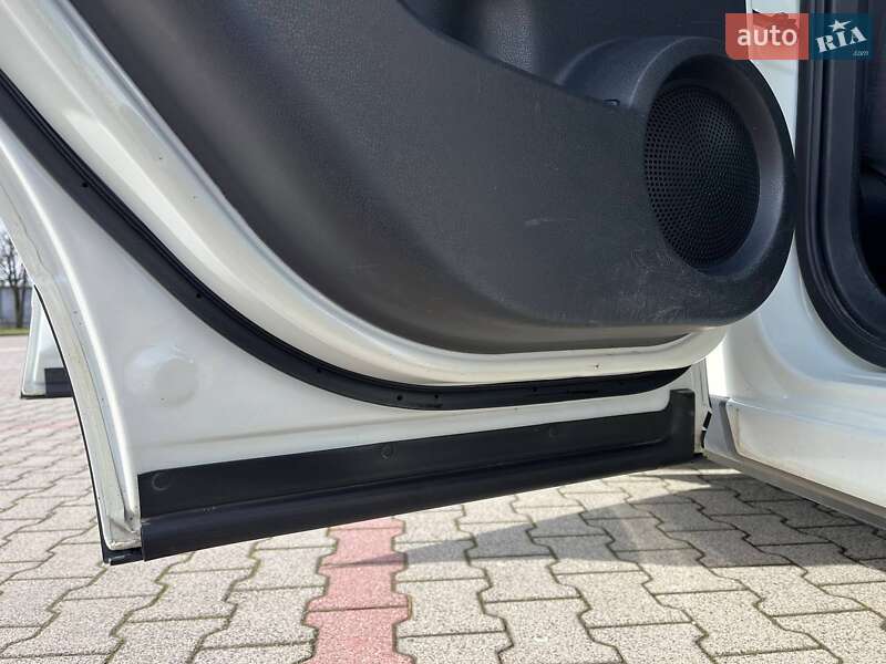 Внедорожник / Кроссовер Nissan Qashqai 2013 в Виннице