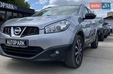 Позашляховик / Кросовер Nissan Qashqai 2013 в 